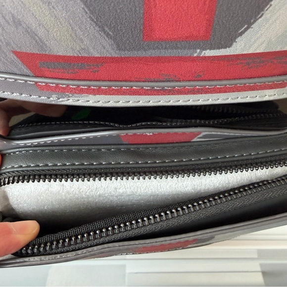 Loungefly Star Wars Bad Batch Hunter Helmet Mini Backpack Convention Exclusive - Picture 13 of 14